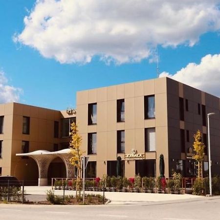Intergroup Business & Design Hotel Ingolstadt Kosching Екстер'єр фото