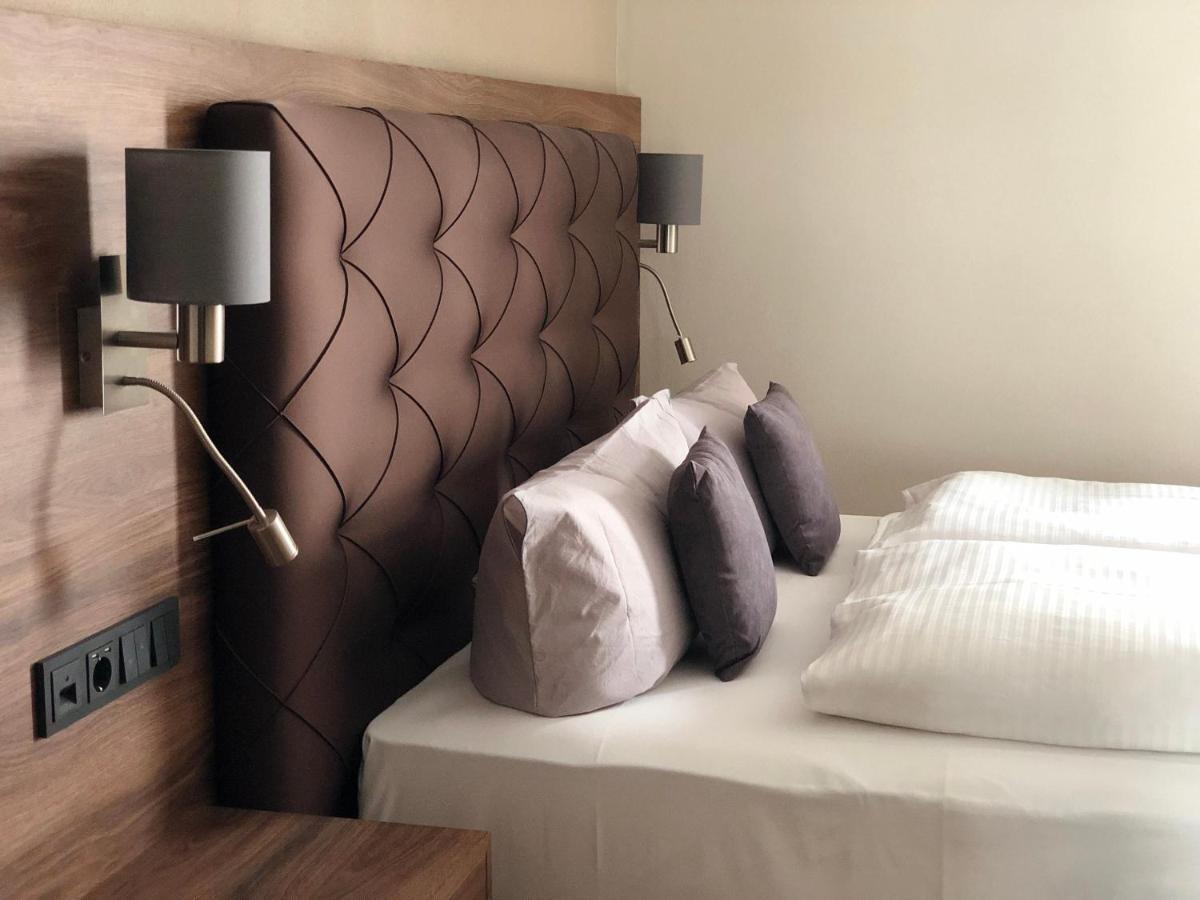 Intergroup Business & Design Hotel Ingolstadt Kosching Екстер'єр фото