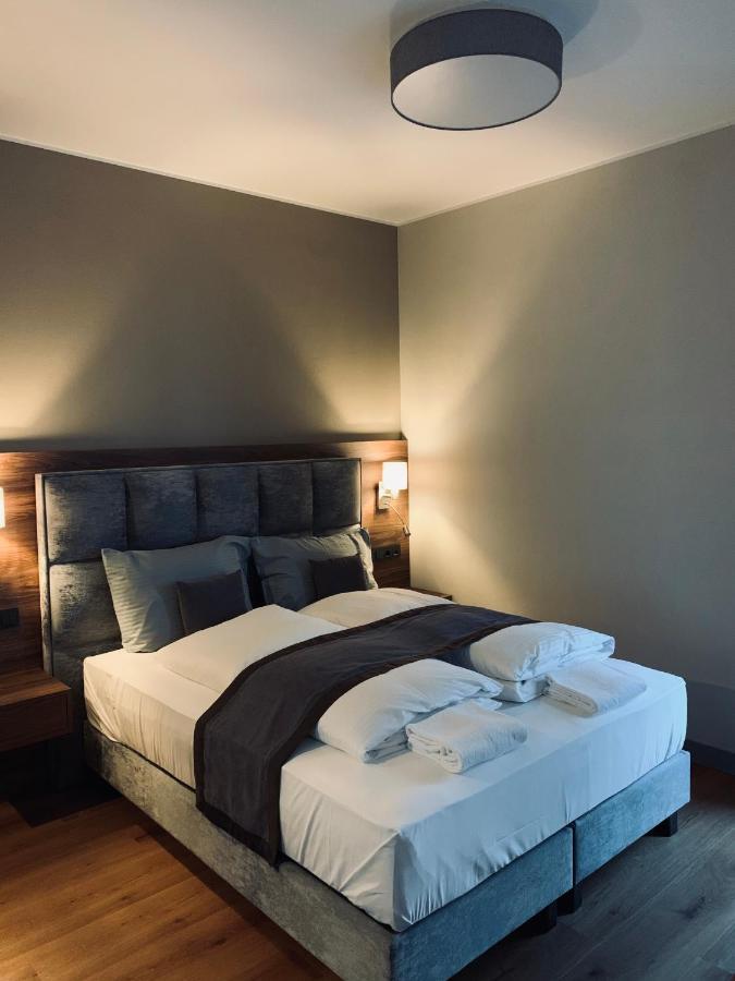 Intergroup Business & Design Hotel Ingolstadt Kosching Екстер'єр фото