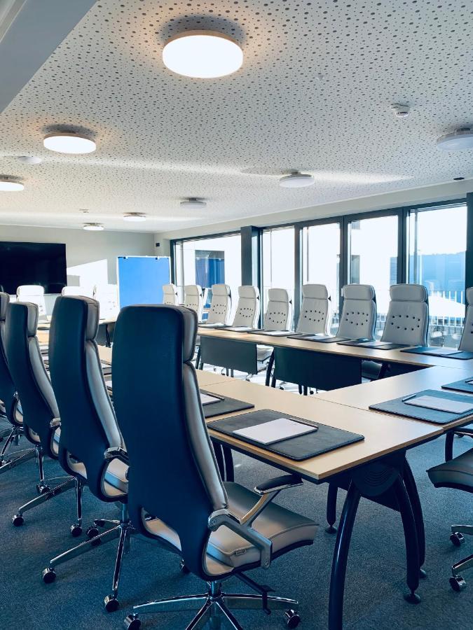 Intergroup Business & Design Hotel Ingolstadt Kosching Екстер'єр фото